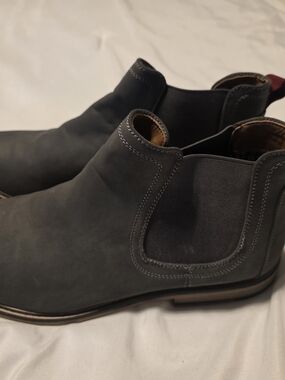 Gregory Men's Chukka Boots in Dark Gray